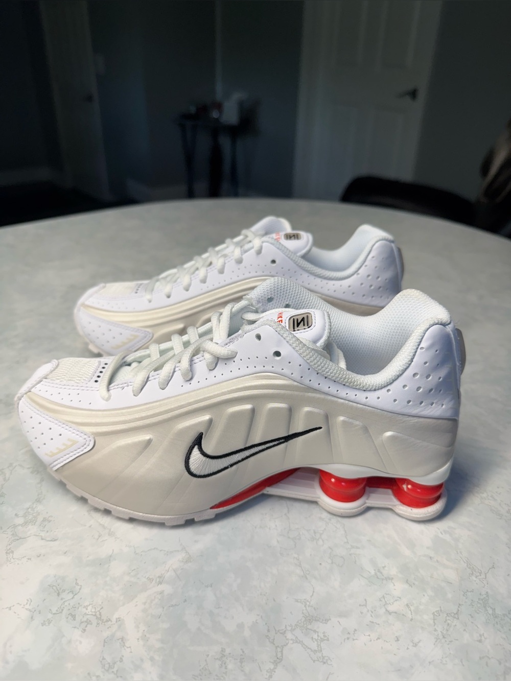 Nike Shox R4 White Phantom Picante Red